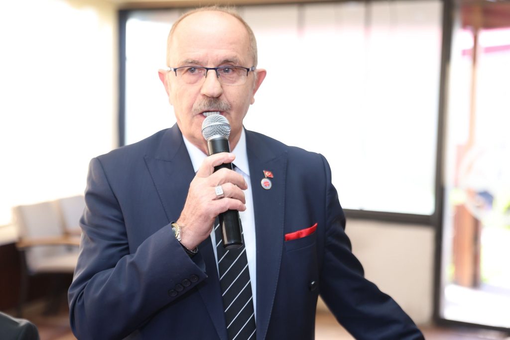 OCAK AYI BOYUNCA ODAMIZA KAYITLI ÜYELERİMİZLE İSTİŞARE TOPLANTISI YAPARAK BİR ARAYA GELDİK.